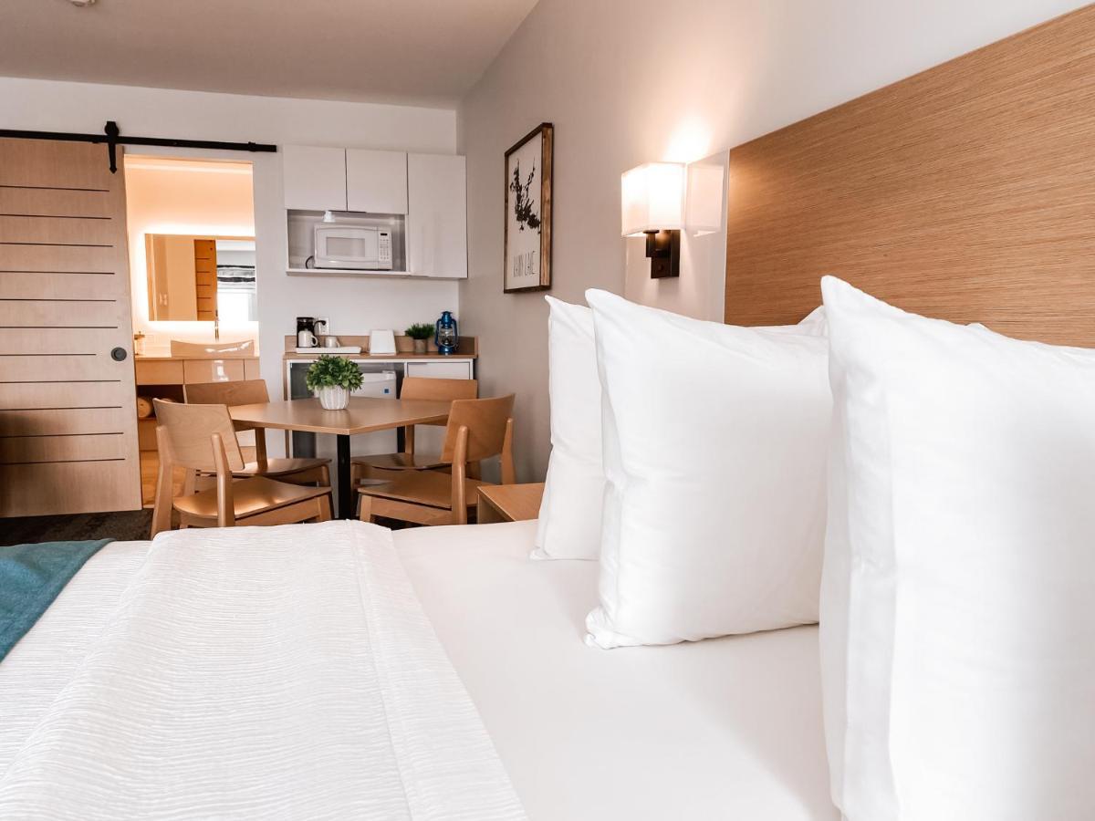 La Place Rendez-Vous Hotel Fort Frances Esterno foto